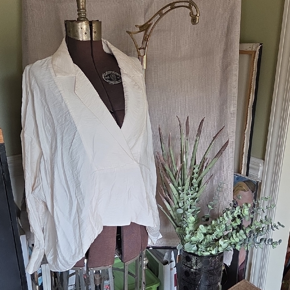 Lightweight Ivory Draped Open Blazer